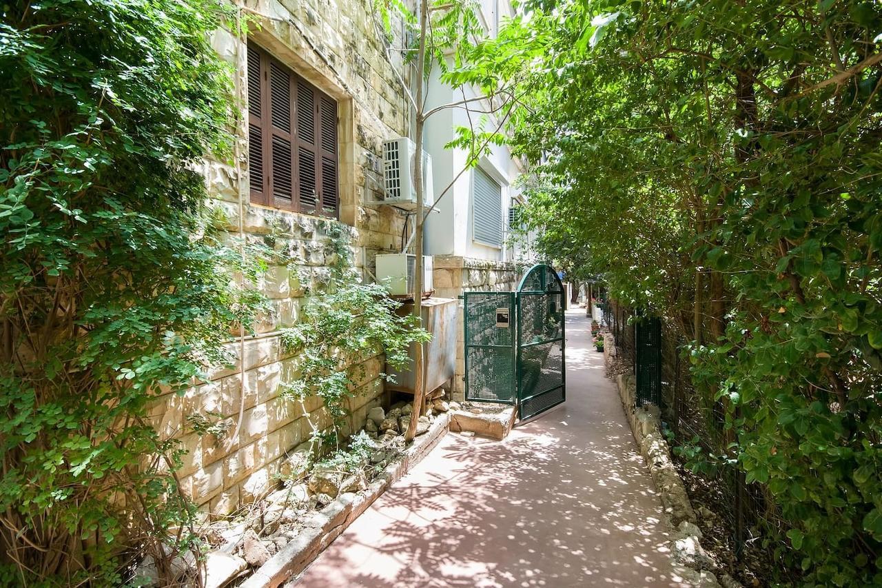 Cozy Apartment In The Carmel Center Haifa Exterior foto